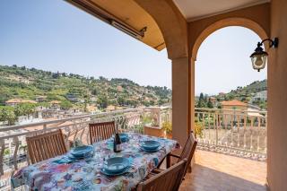 GuestHost - Bordighera Terrace APT with Parking & Shared Pool - Bordighera - 9