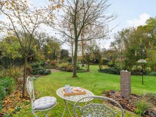Garden Cottage - Burgh - 0