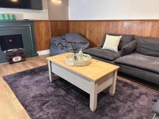 Spacious 2 Bedroom Flat near Hyde Park by BeiRoom - Londra - 5