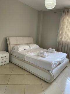 White House - Durrës - 6