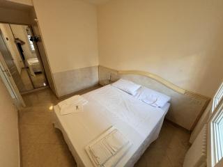 3 min to Beach Apartment with Patio AC - Il Lupo Affitta - 3