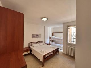 3 min to Beach Apartment with Patio AC - Il Lupo Affitta - 1