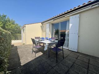 Maison avec jardin à 4 min de la plage, 2 ch, 4 pers - FR-1-246A-363 - La Brée-les-Bains - 0