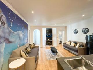 105 - Urban Haussmann Opera - Parijs - 0