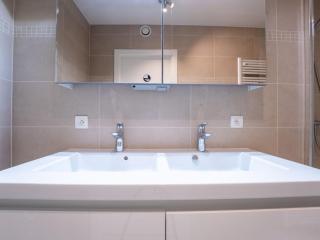 Apartment Royal Golf Gardens-5 by Interhome - De Haan - 2