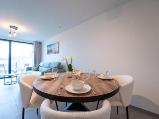 Apartment Elyana with balcony by Interhome - 3