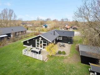 Holiday Home Mina - 600m to the inlet by Interhome - Hemmet - 0