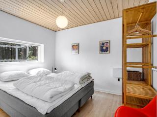 Holiday Home Helin - 800m from the sea by Interhome - Rødby - 1