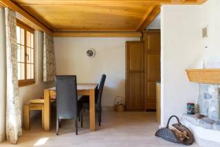 Cozy Apt Overlooking the Gstaad Mountain Area - Schönried - 3