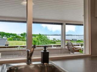 Holiday Home Gyda - 350m from the sea by Interhome - 2