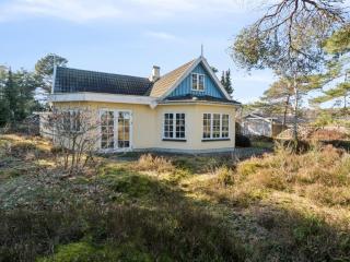 Holiday Home Laurentius - 50m from the sea by Interhome - Neksø - 7