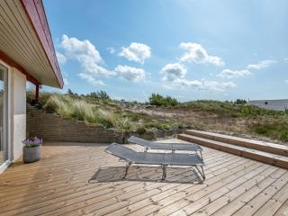Holiday Home Imelda - 700m from the sea by Interhome - Bjerregård - 2