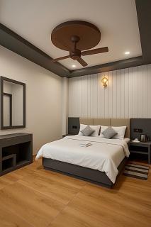 The Narendra hotel 700m away from the Ram Mandir - Ayodhya - 0