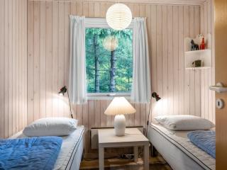 Holiday Home Edle - from the sea by Interhome - Hals - 6