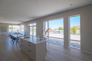 Hofsbot Luxury Penthouse Apartment - Akureyri - 3