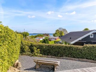 Holiday Home Egonie - 100m from the sea by Interhome - Hejls - 4