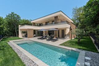 Luxury Forest Villa with Heated Pool in Istria - Umag (Umago) - 0