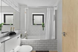 Central Cardiff Penthouse - Private Rooftop - Cardiff - 3