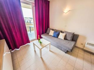 Apartment Les Pins Bleus-3 by Interhome - Juan-les-Pins - 4