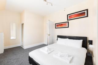 3-Bedroom Home in Stratford - Stratford-upon-Avon - 8