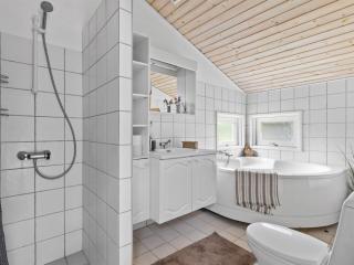 Holiday Home Binta - 225m from the sea by Interhome - Tranekær - 3