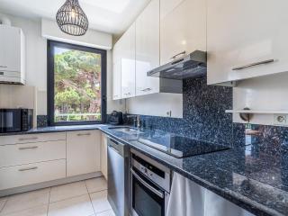 Apartment La Seniorie by Interhome - Hyères - 6