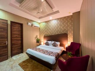 Hotel pearl Grand - Zirakpur - 3