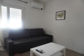 L'espadon du port, air conditioning, terrace, sea, 5 people - 5