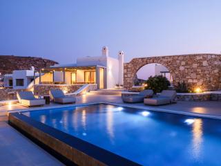 Villa DM by Ethos Hospitality - Agios Ioannis - 0
