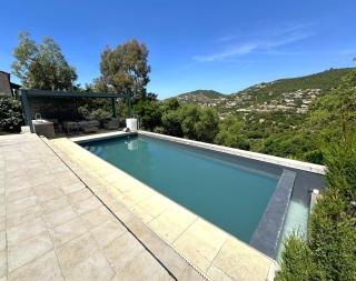 Villa RIVA climatisée avec piscine pour 8 personne sur le domaine de valcros - La Londe-les-Maures - 9
