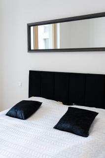 Modern Elegance Suite - 2