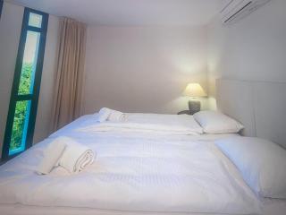Esta bonita casa de diseño está en la costa de Llucmajor - Llucmajor - 9