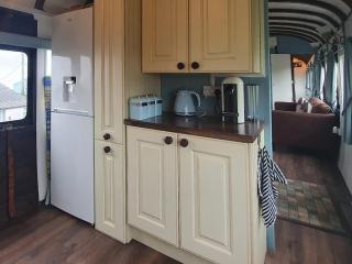 Elsie - Blue Anchor - 4