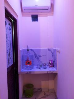 KB HOMESTAY Mongkonai - - 7
