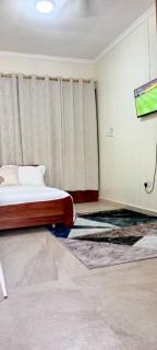 Spacious Holiday Let Wi-Fi & Private Amenities Oyibi - Oyibi - 8