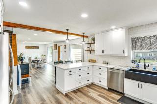 15 Mi to Downtown Sioux Falls Gem with Yard! - Hartford - 5
