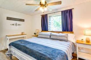 15 Mi to Downtown Sioux Falls Gem with Yard! - Hartford - 1