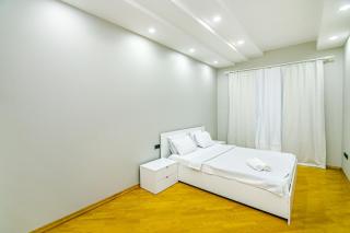 RNS Apartment - Bakoe - 9