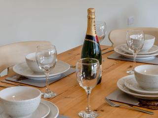 Dip Tub Den - Uk35989 - Wansford - 1