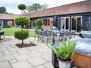 Lodge Farm Barn - South Walsham - 0
