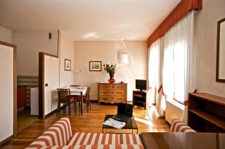 Residence Zara & Domus Lagosta - Milan - 5