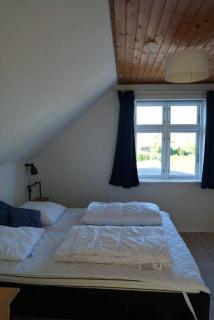 Holiday Home With Billiards, Garden, Great Spot - 2