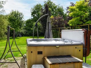 Toms Cabin - Uk35173 - Elmsted - 0
