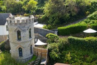 Castle by the Beach with Sea Views Portreath - Redruth - 0
