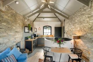Castle by the Beach with Sea Views Portreath - Redruth - 9