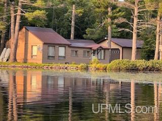 Sandy Lake Retreat - Toivola - 1