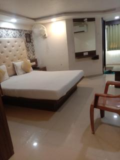 Hotel Shobhna Palace - Jāmb - 0