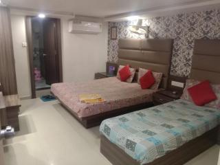 Hotel Shobhna Palace - Jāmb - 4