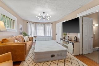 Cozy 2BR Near Destiny USA, Syracuse Uni,Zoo & Dtwn - Syracuse - 3