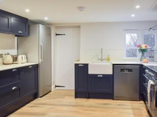 4 Bed in Ningwood IC048 - Newbridge - 6